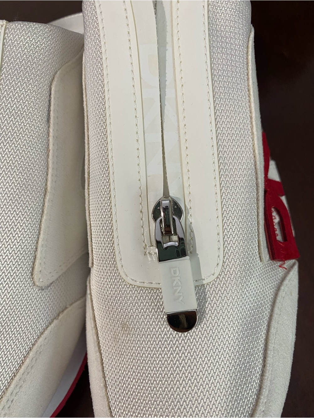 DKNY White Slip-On Mules with Red Logo and Pink Accent - Picture 12 of 12